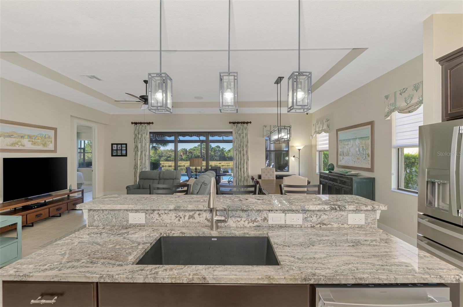 SARASOTA NATIONAL - Residential