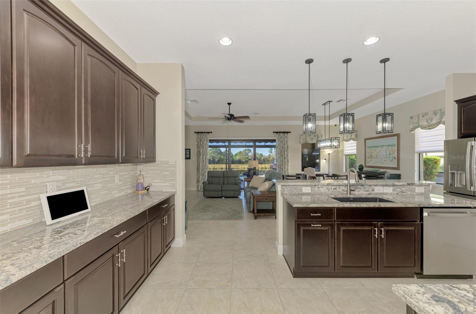 SARASOTA NATIONAL - Residential