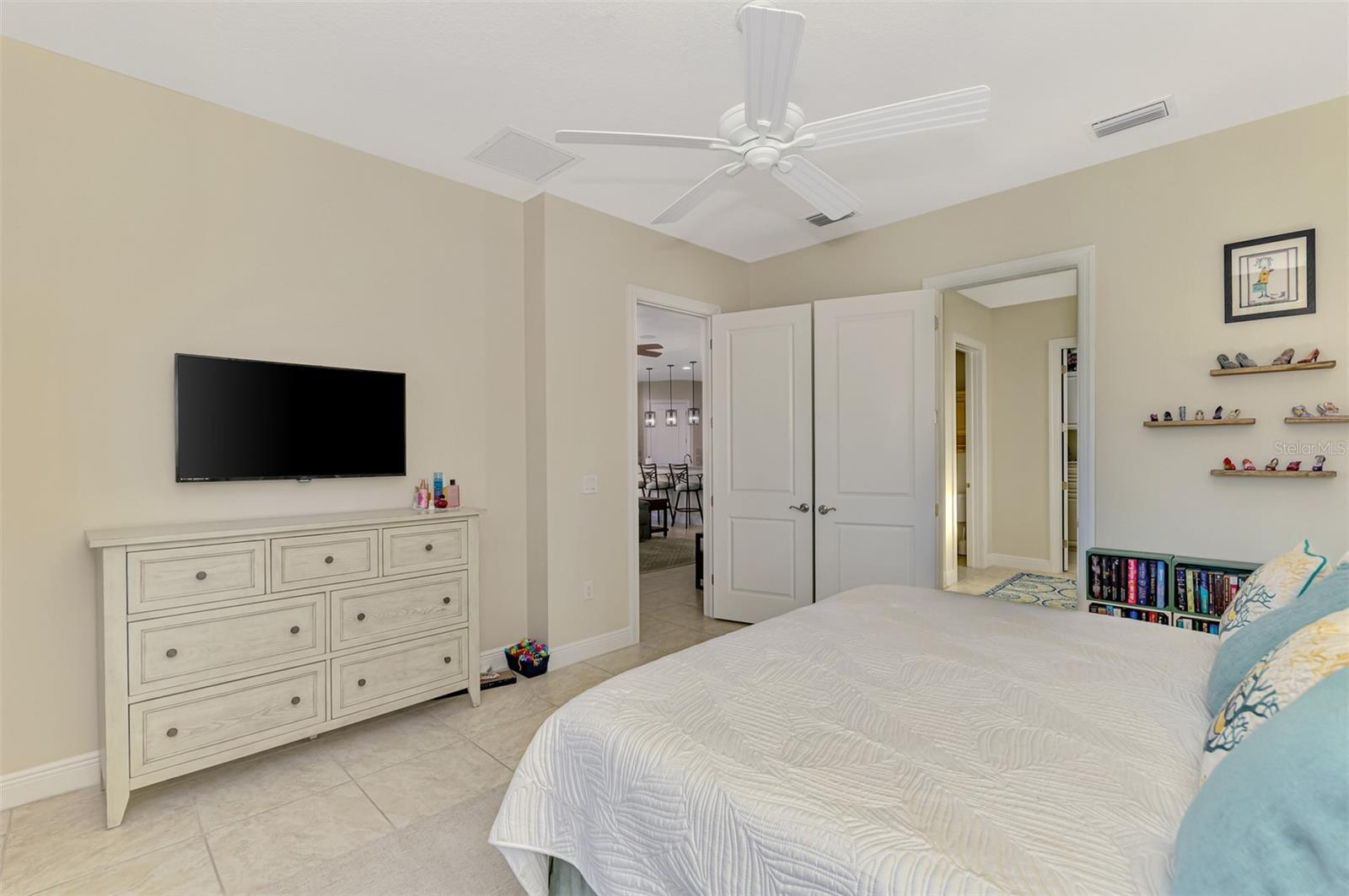 SARASOTA NATIONAL - Residential