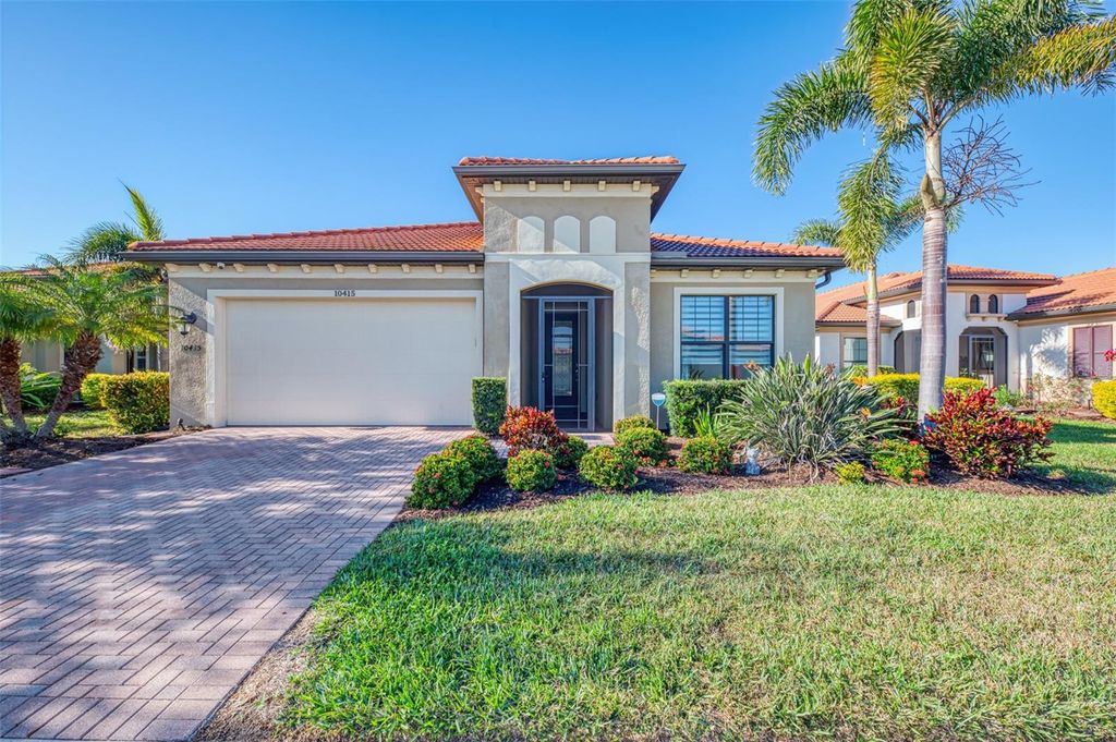 Photo of 10415 Medjool Drive, Venice, FL 34293 (MLS # N6142045)