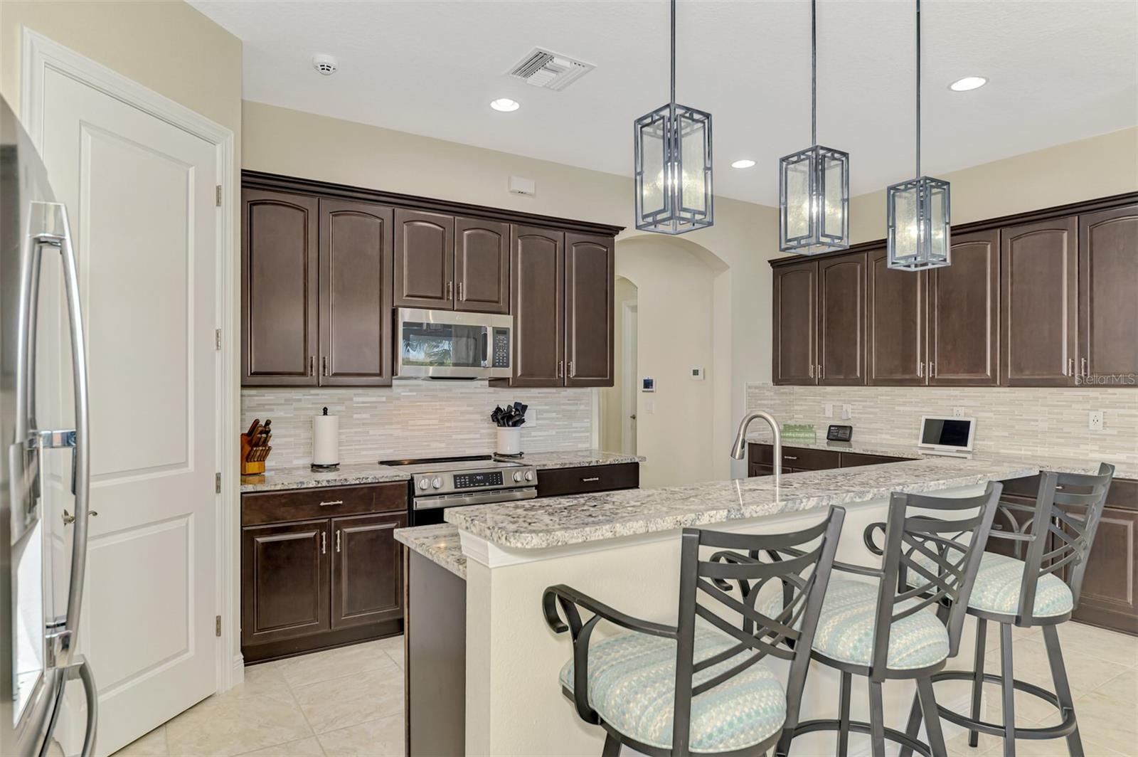 SARASOTA NATIONAL - Residential