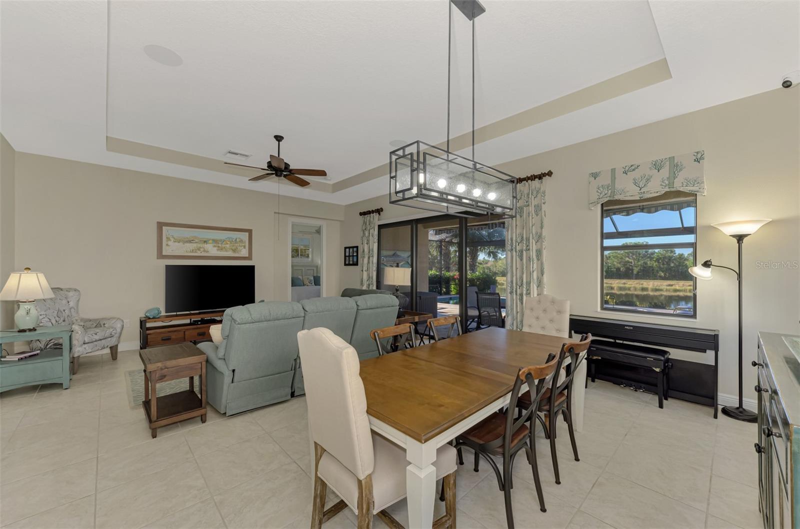 SARASOTA NATIONAL - Residential