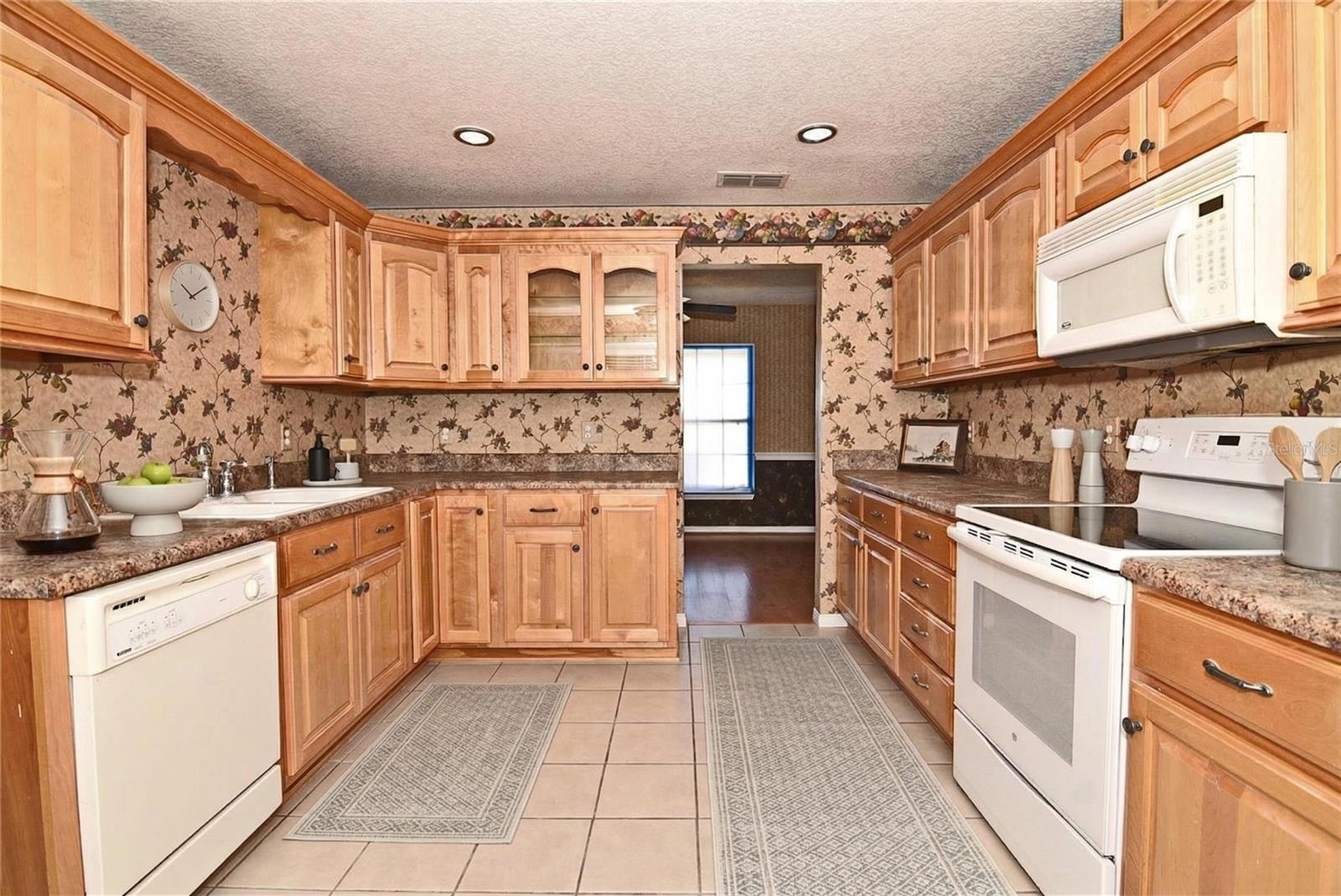 DELTONA LAKES UNIT 03 - Residential