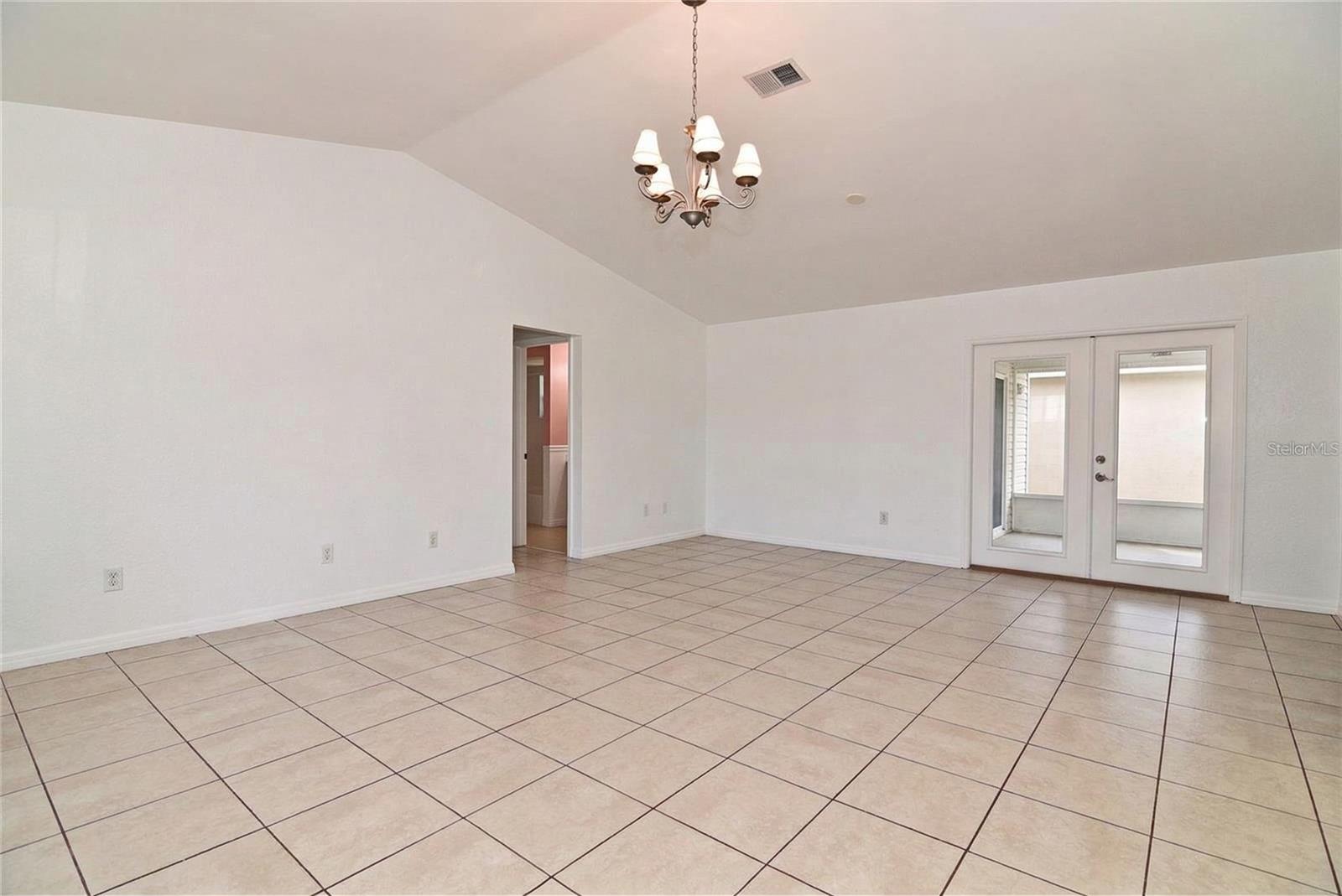 DELTONA LAKES UNIT 03 - Residential