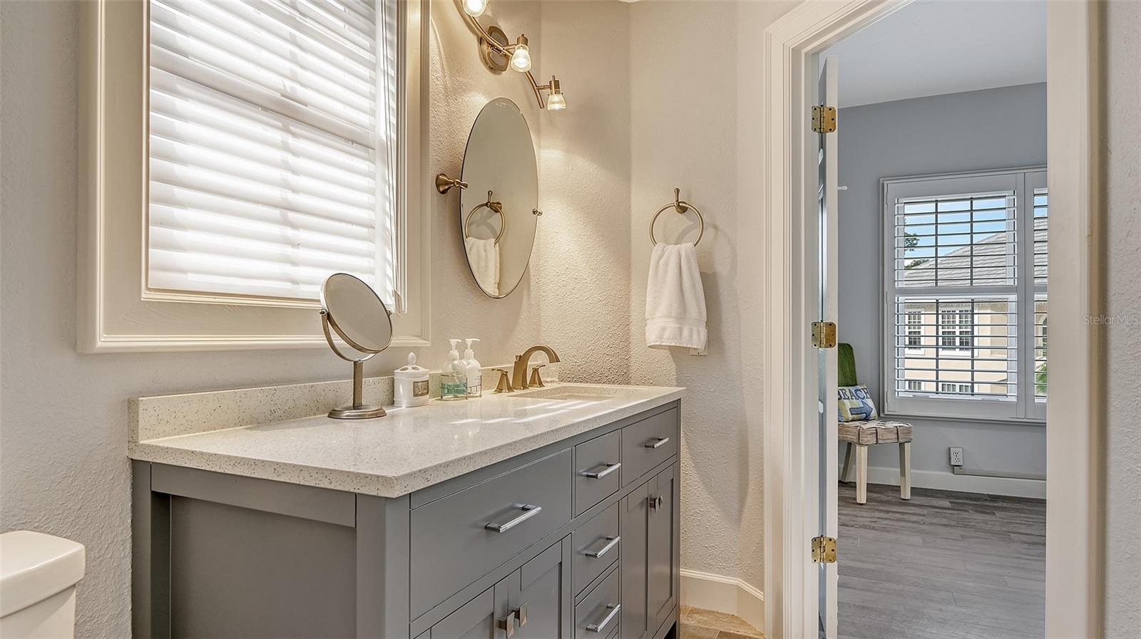 SOMERSET COVE - Residential