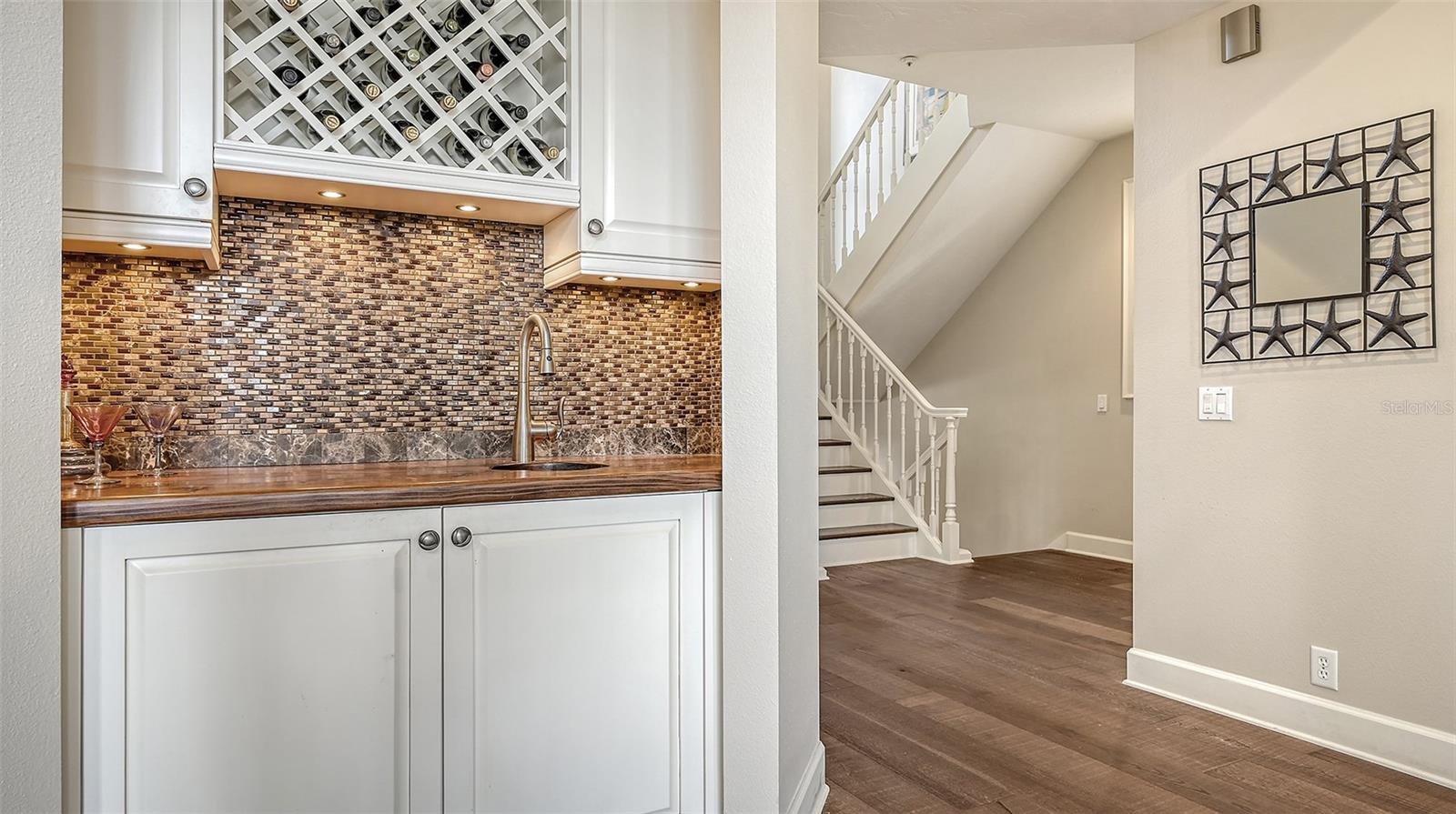 SOMERSET COVE - Residential