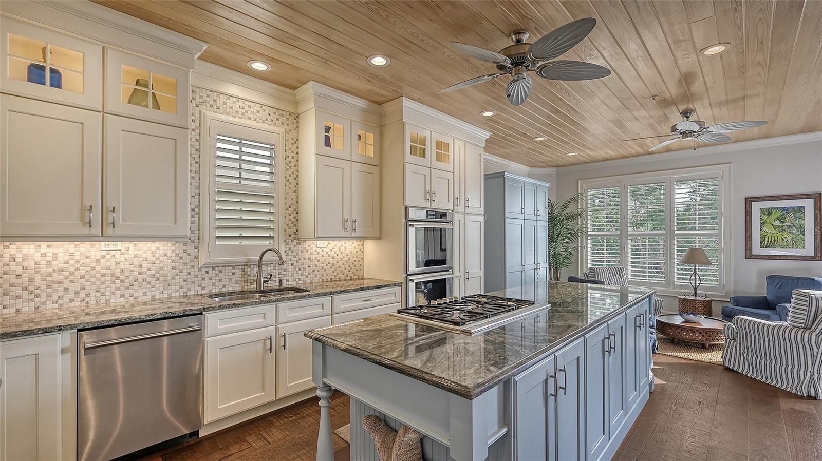 SOMERSET COVE - Residential