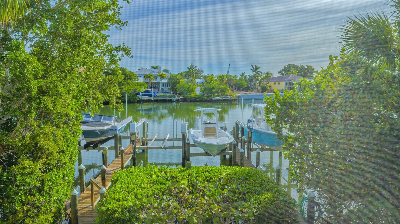 SOMERSET COVE - Residential