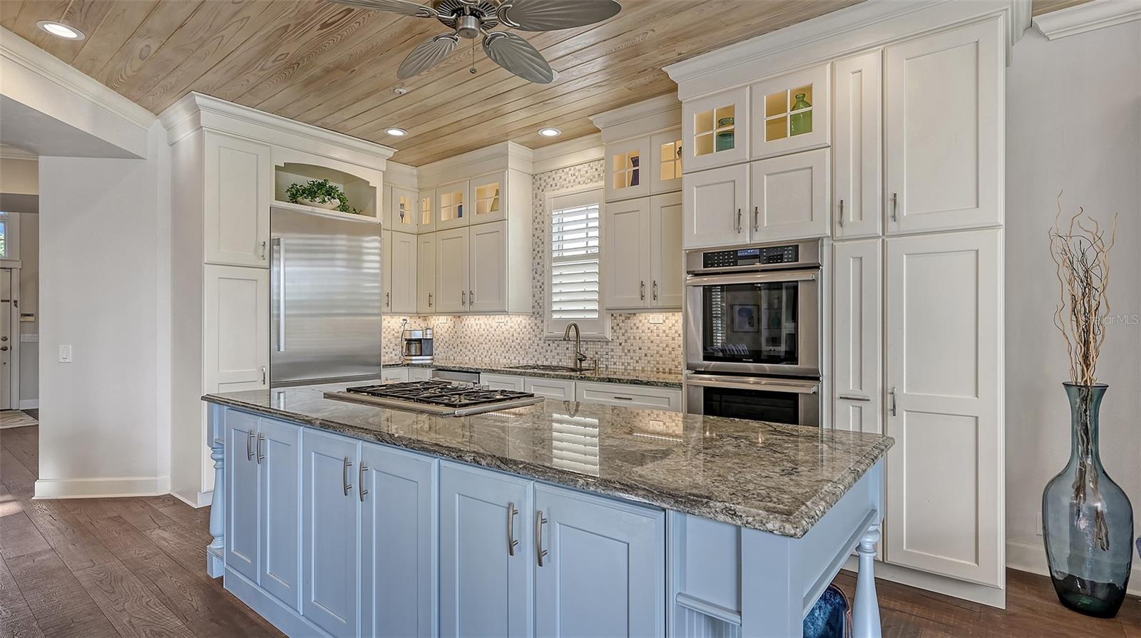 SOMERSET COVE - Residential