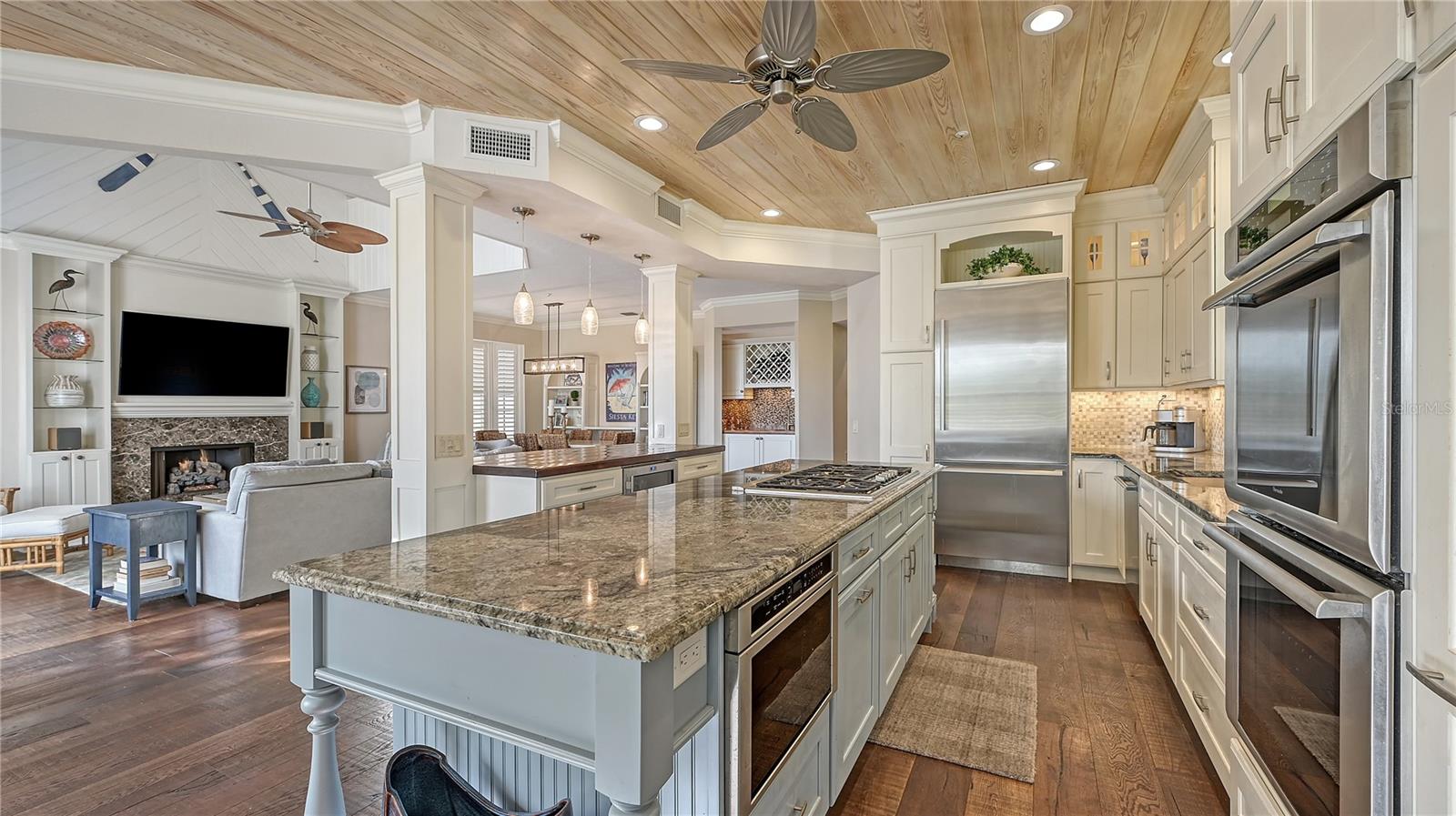 SOMERSET COVE - Residential