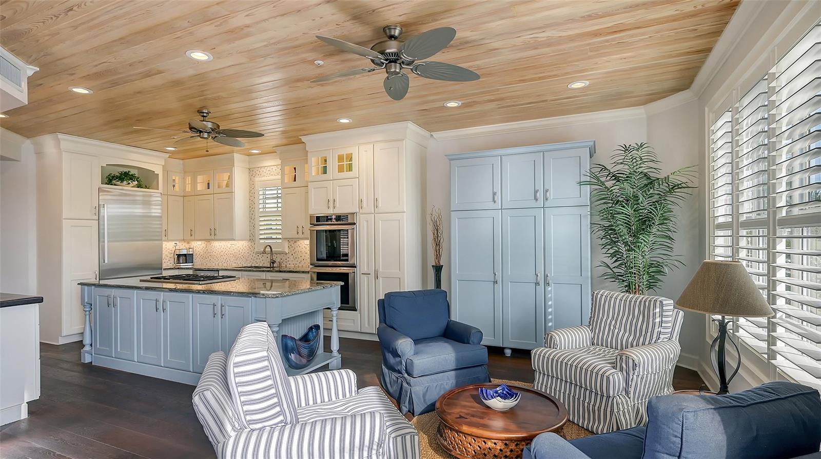 SOMERSET COVE - Residential