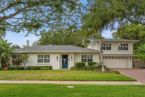 Photo of 480 W Davis Boulevard, Tampa, FL 33606 (MLS # TB8514853)