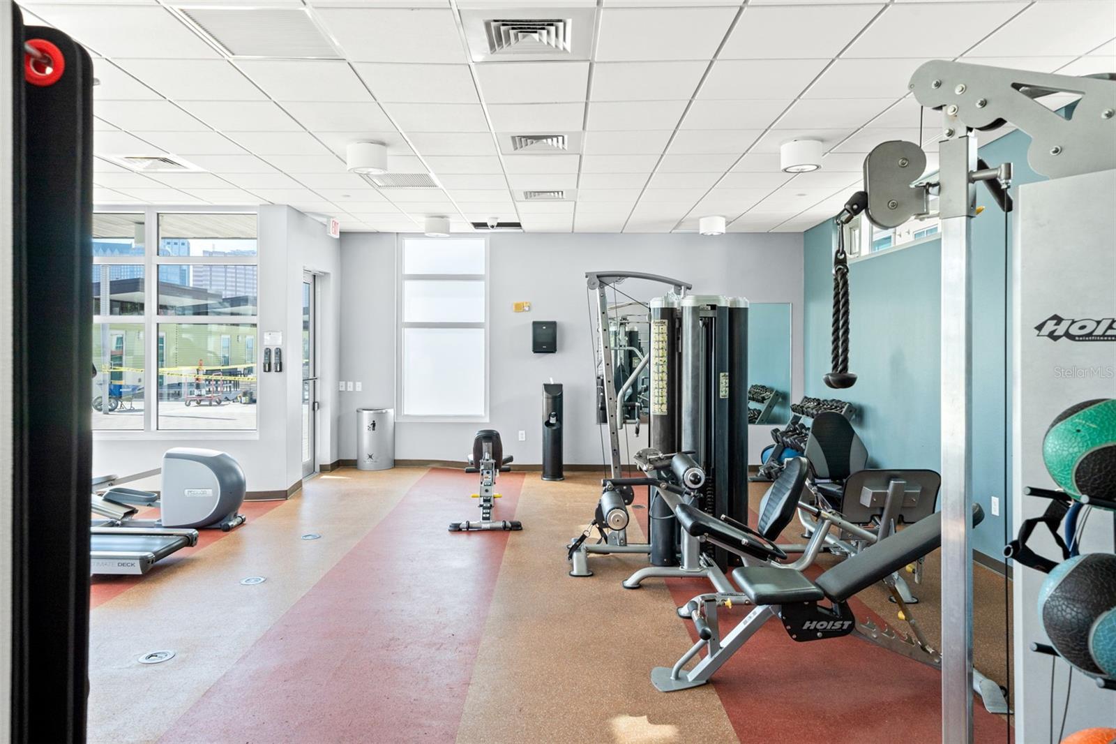 GRAND CENTRAL AT KENNEDY RESID - Residential