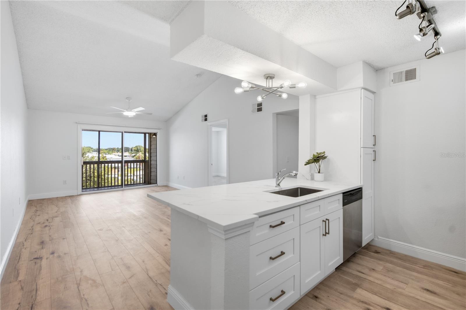 2500 WINDING CREEK BOULEVARD F305