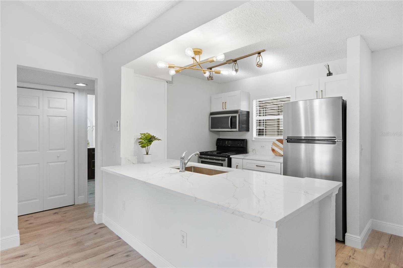 2500 WINDING CREEK BOULEVARD F305