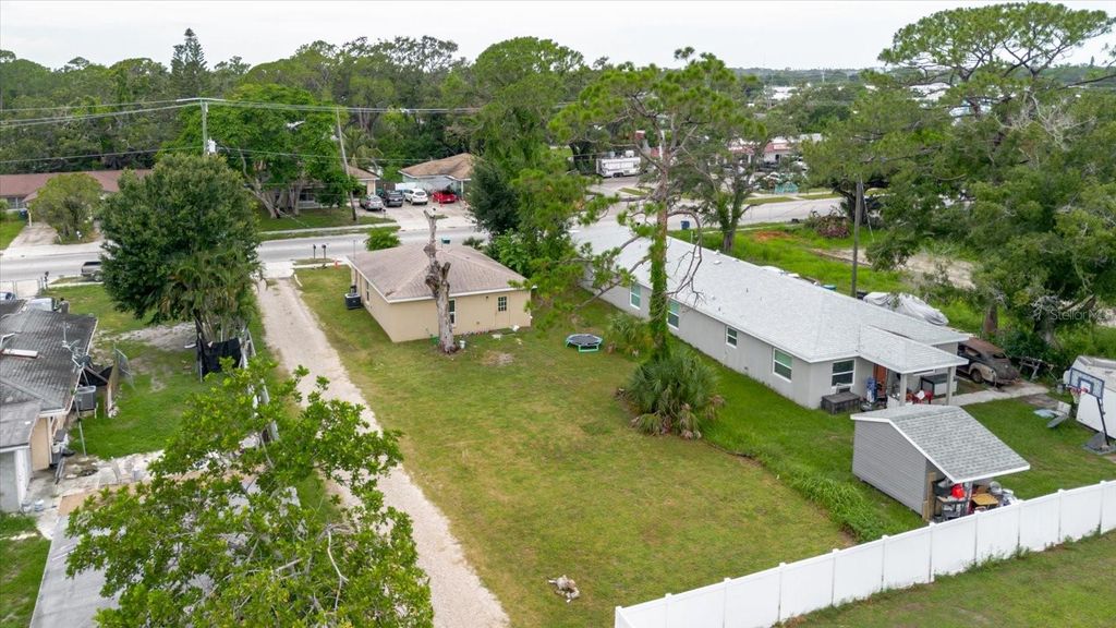 Photo of 5723 5th Street E, Bradenton, FL 34203 (MLS # A4658859)