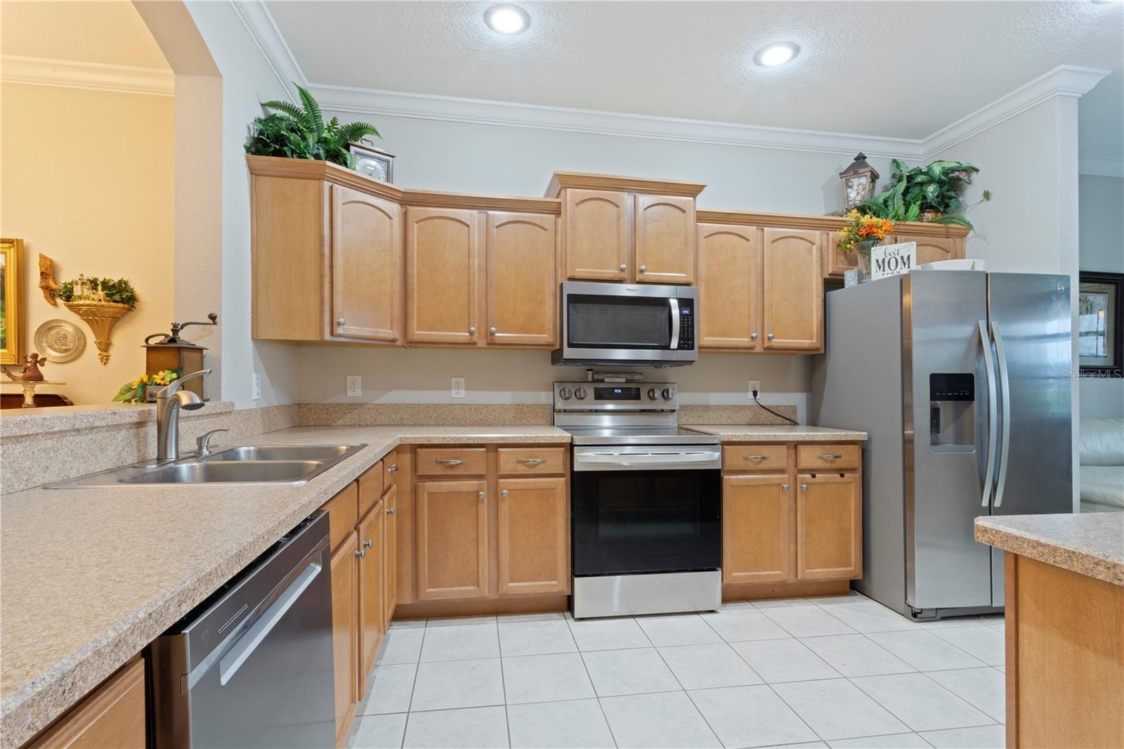 Photo 13 of 50 of 8251 118TH AVENUE 8251 condo