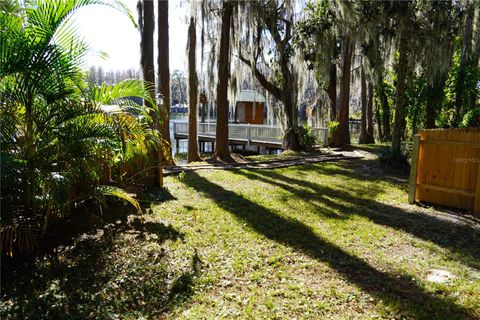 A home in LAND O LAKES