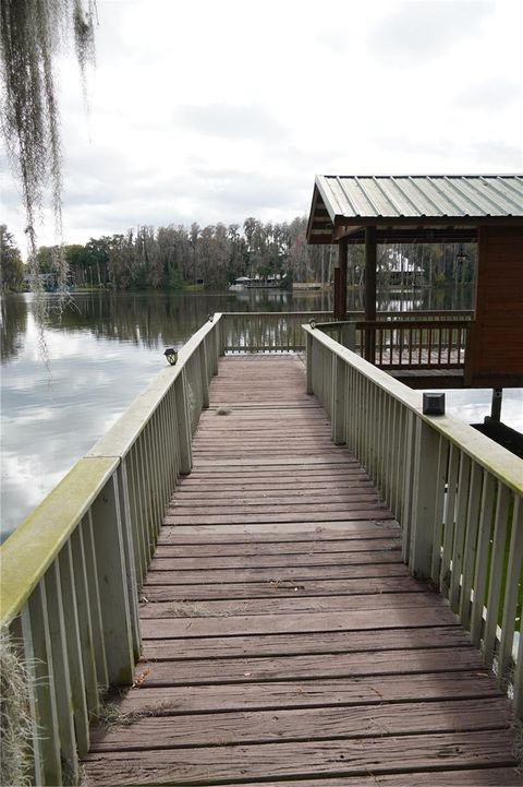 A home in LAND O LAKES