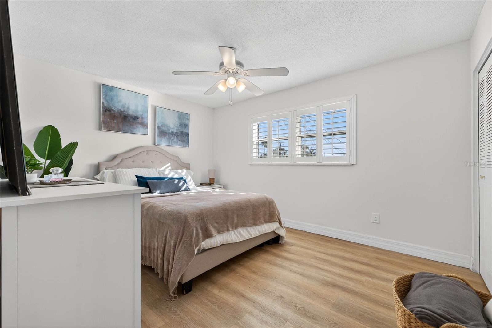 CHATEAU PELHAM APTS CONDO - Residential Lease