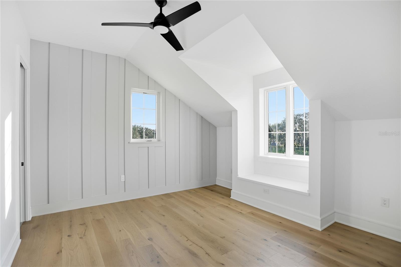 GROVE AT THE HARVEST DISTRICT - Residential