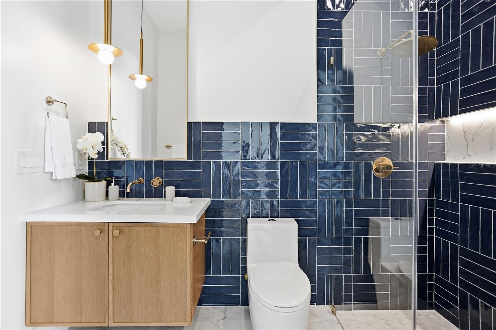 GROVE AT THE HARVEST DISTRICT - Residential