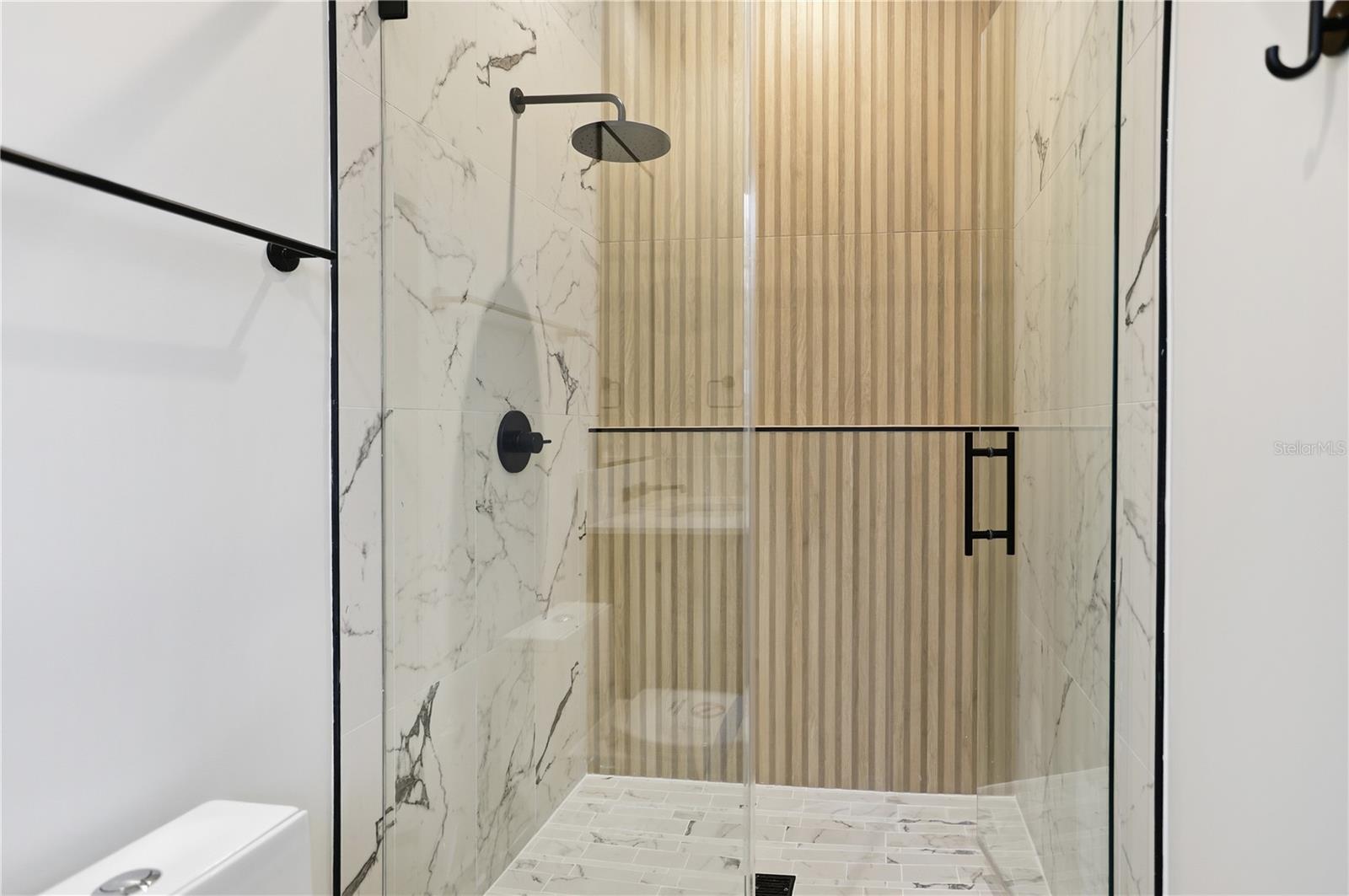 GROVE AT THE HARVEST DISTRICT - Residential