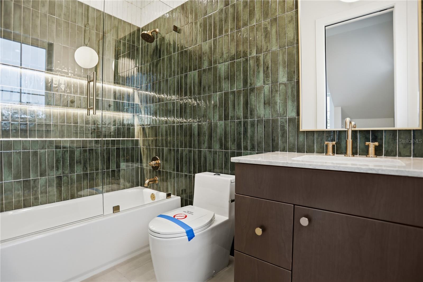 GROVE AT THE HARVEST DISTRICT - Residential