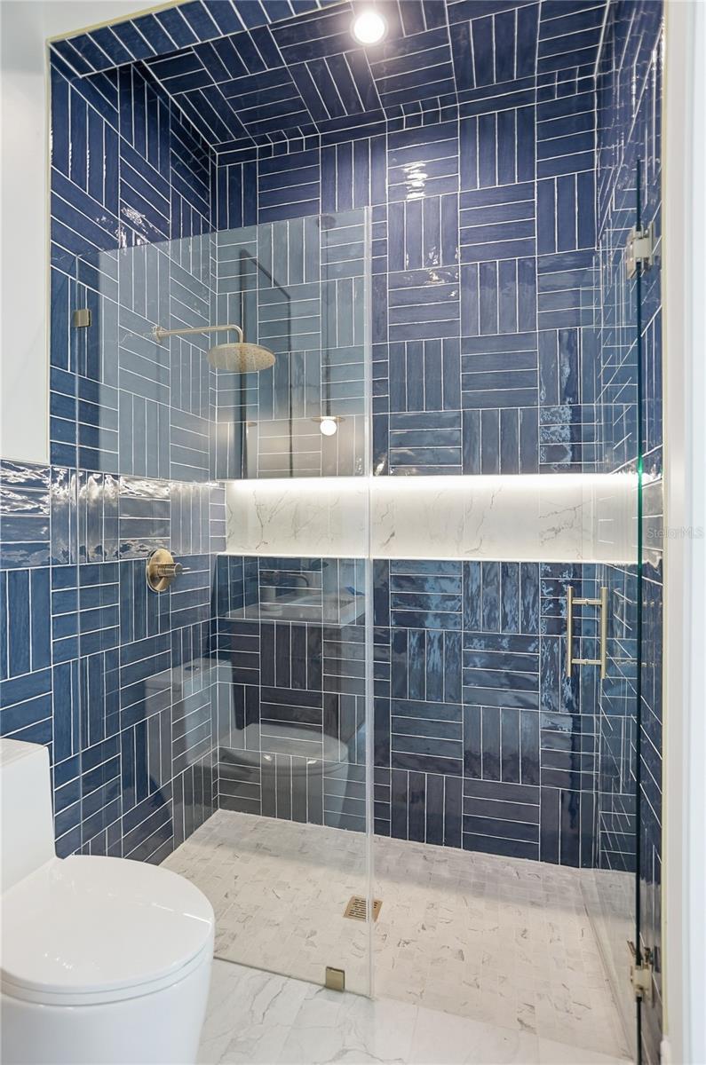 GROVE AT THE HARVEST DISTRICT - Residential