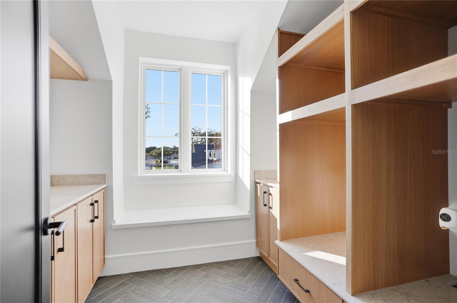 GROVE AT THE HARVEST DISTRICT - Residential