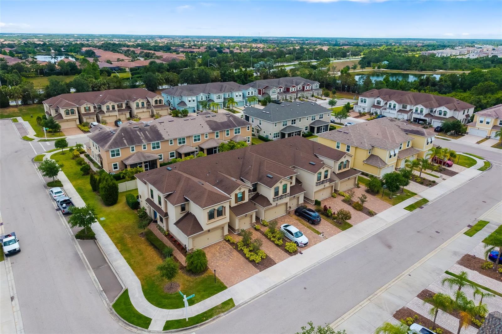 5007 SUNNYSIDE LANE