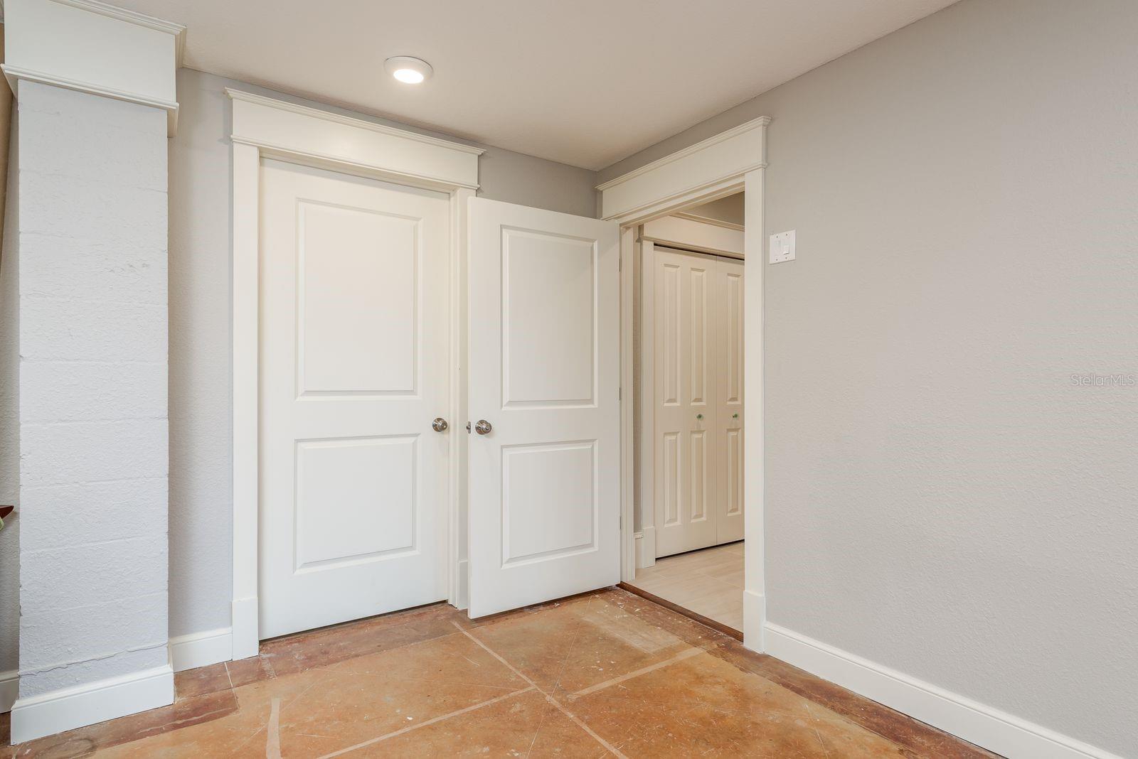 ISLAND ESTATES OF CLEARWATER - Residential