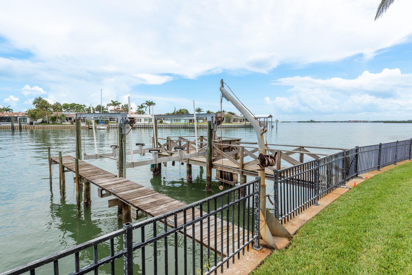 ISLAND ESTATES OF CLEARWATER - Residential