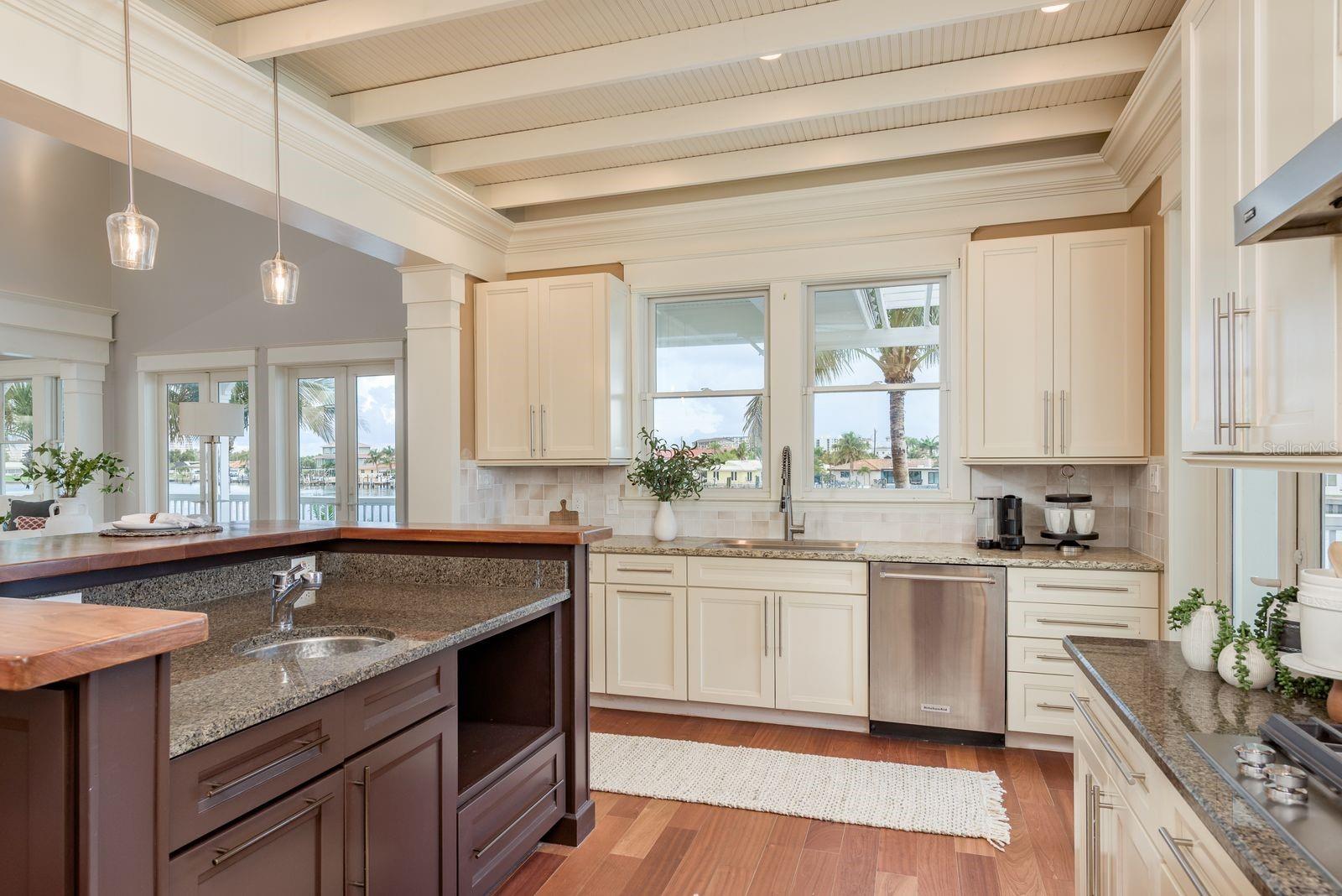 ISLAND ESTATES OF CLEARWATER - Residential