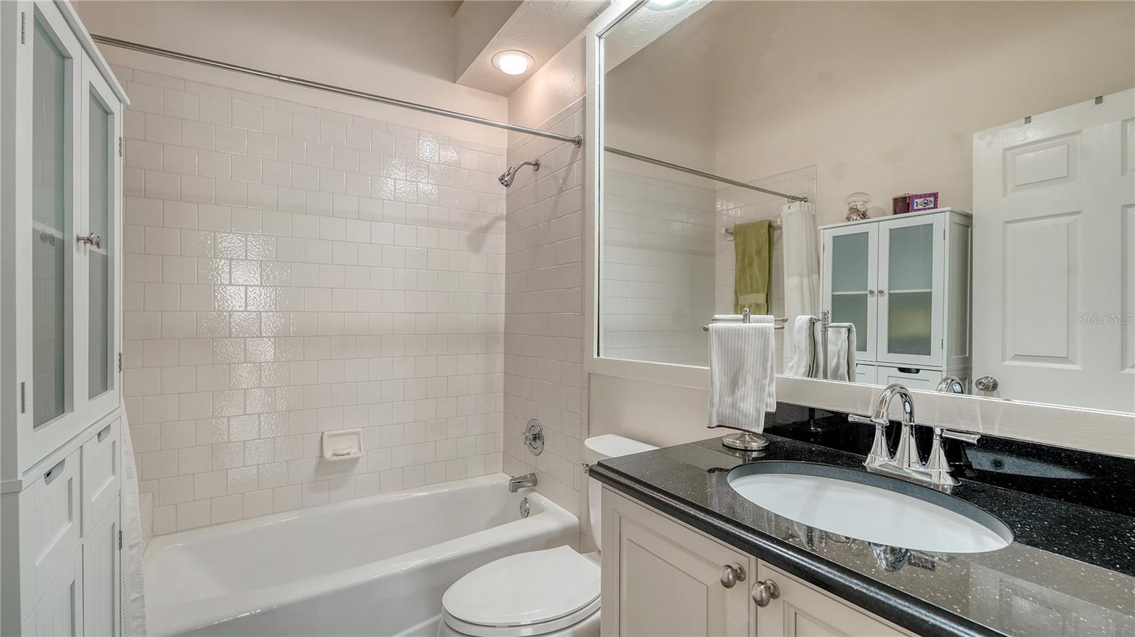 UNIVERSITY PARK - Residential