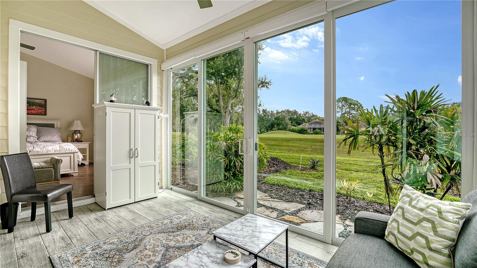 UNIVERSITY PARK - Residential