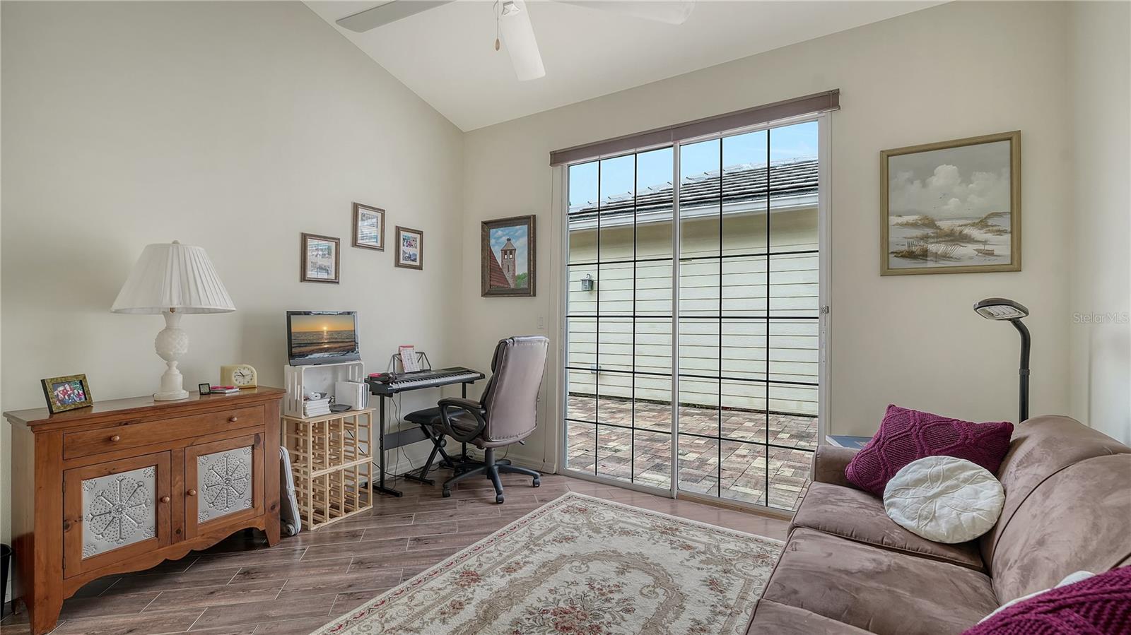 UNIVERSITY PARK - Residential