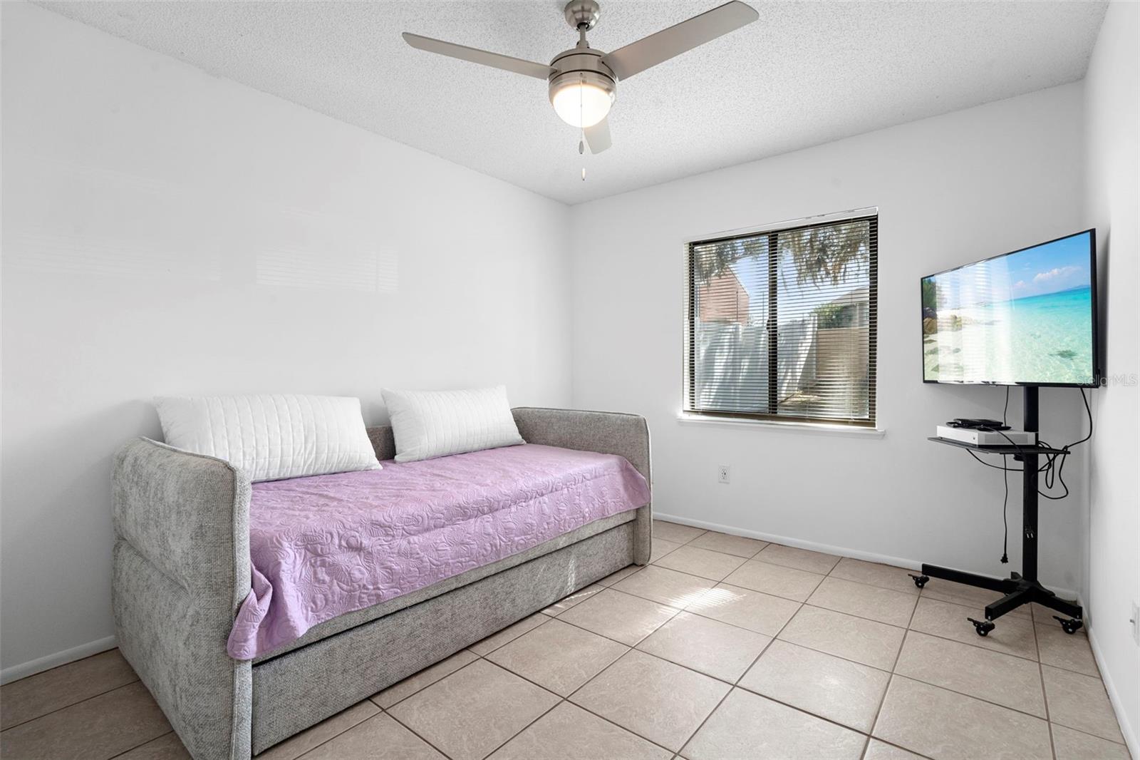 SHERWOOD FOREST - Residential