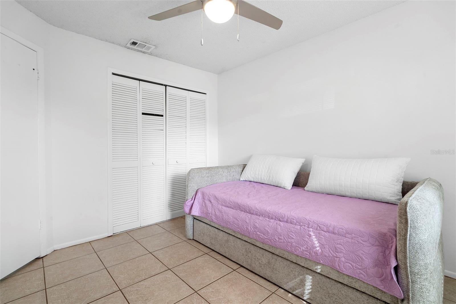 SHERWOOD FOREST - Residential