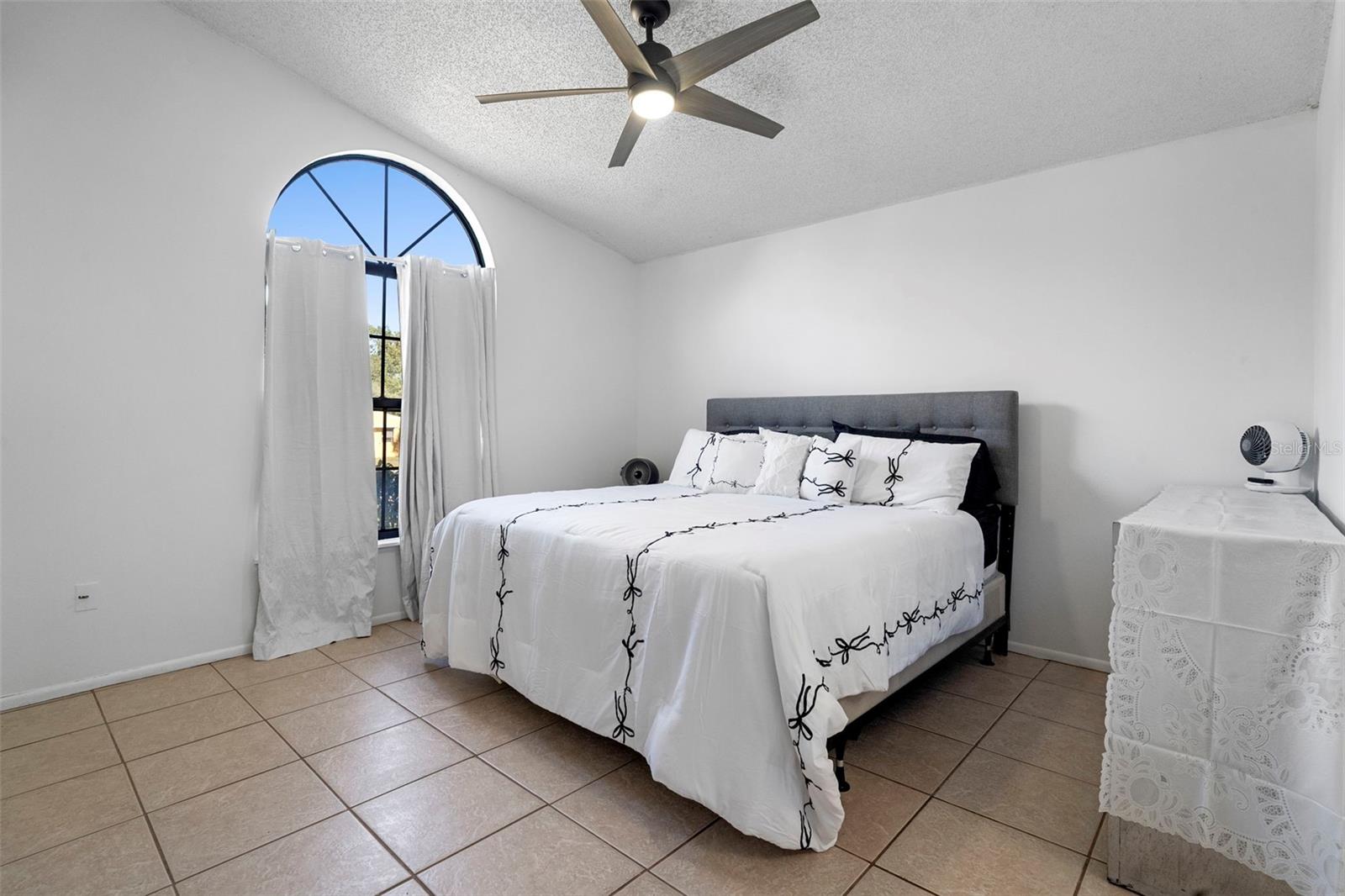 SHERWOOD FOREST - Residential