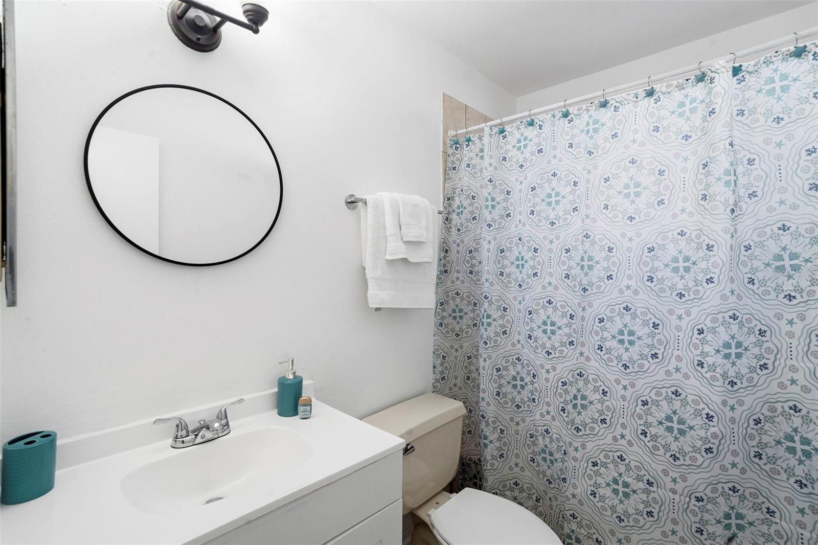 SHERWOOD FOREST - Residential