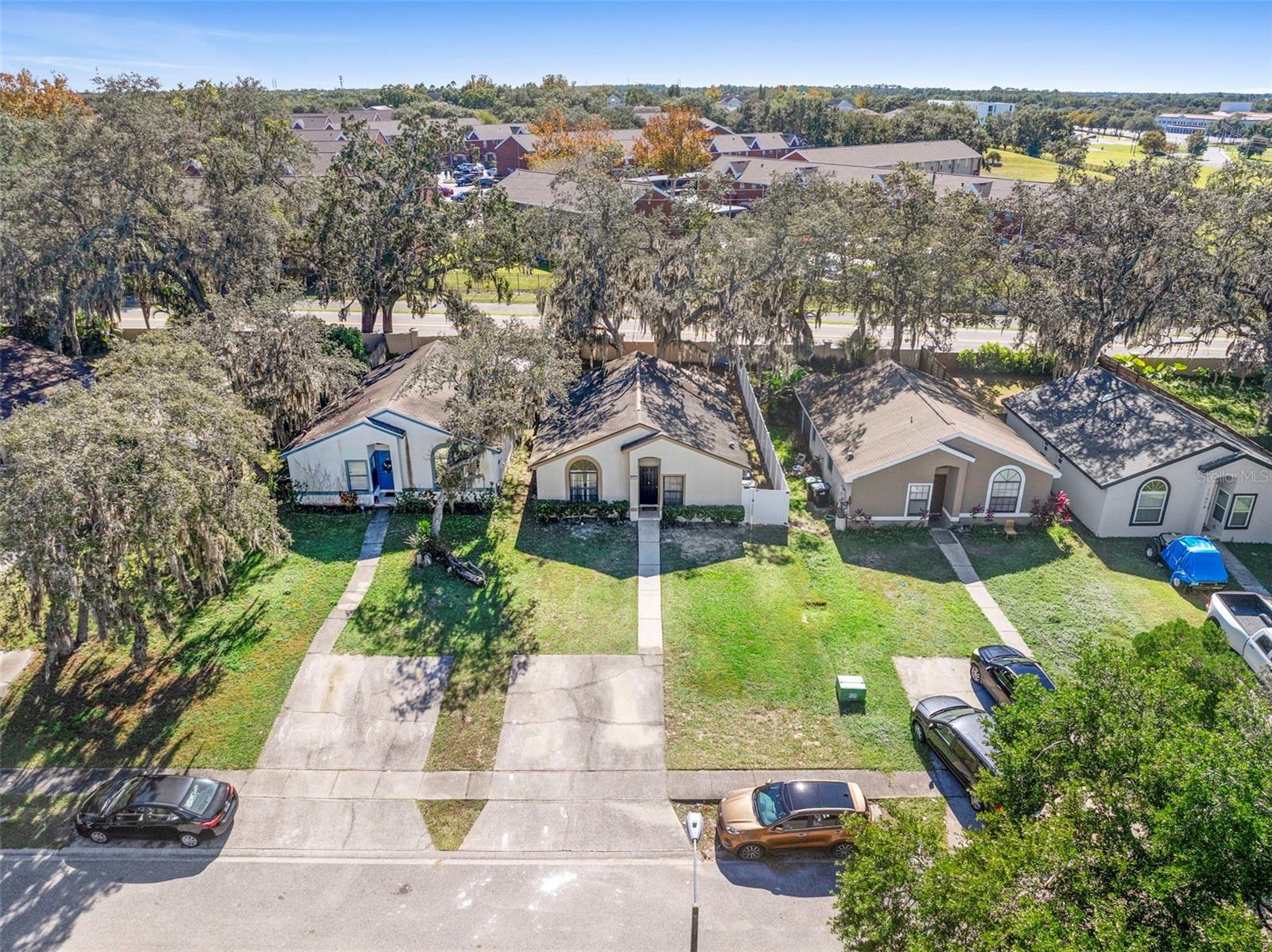 SHERWOOD FOREST - Residential