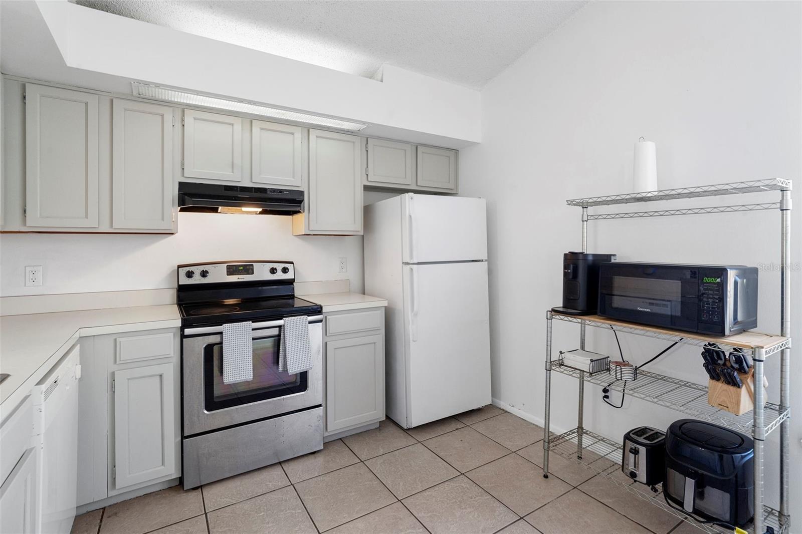 SHERWOOD FOREST - Residential