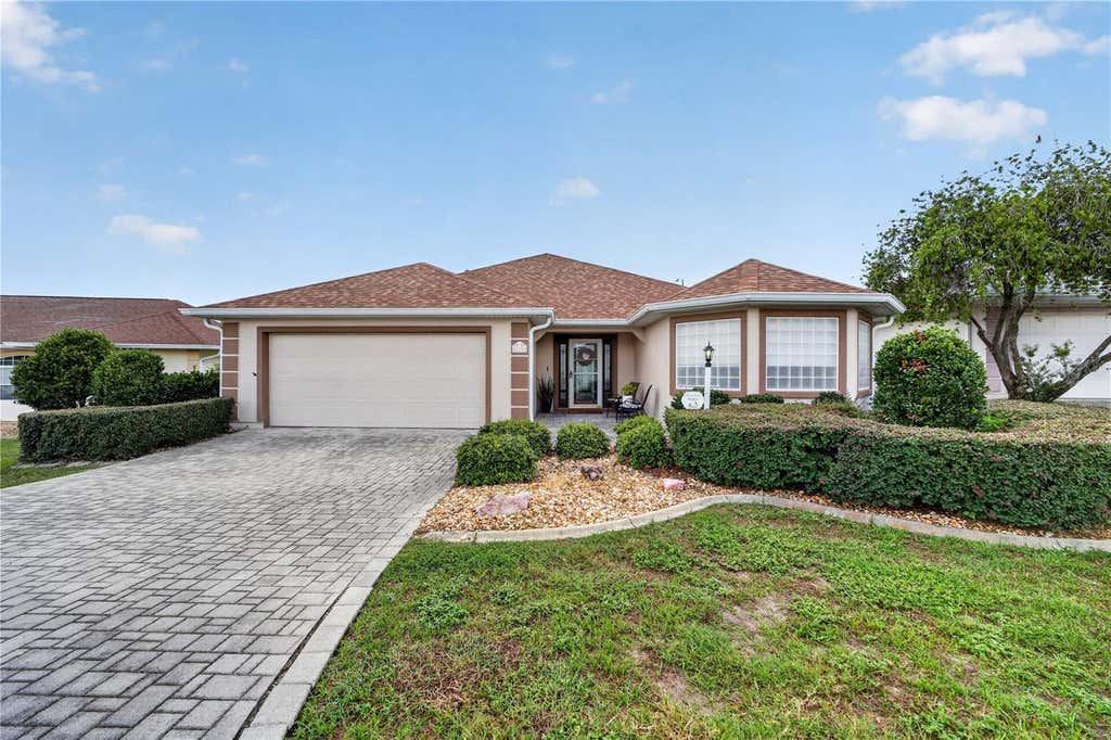 Photo of 11193 SE 173rd Place, Summerfield, FL 34491 (MLS # OM728481)
