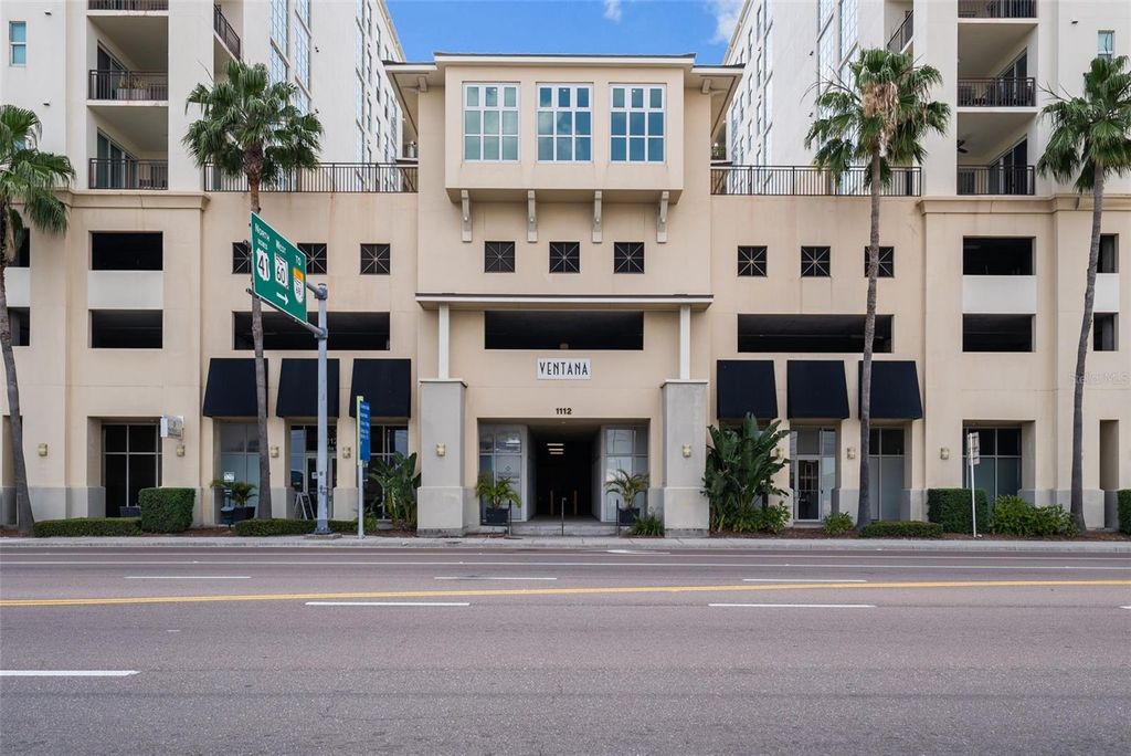 Photo of 1238 E Kennedy Boulevard #402, Tampa, FL 33602 (MLS # TB8436605)