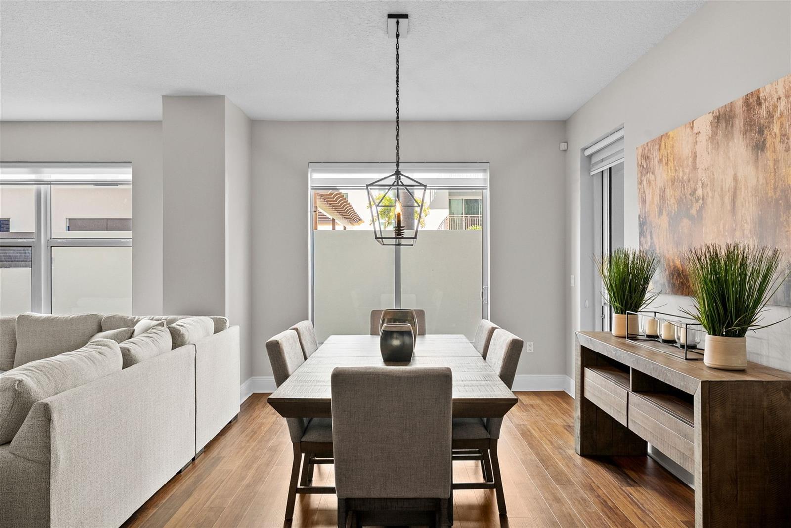 VENTANA A CONDO - Residential