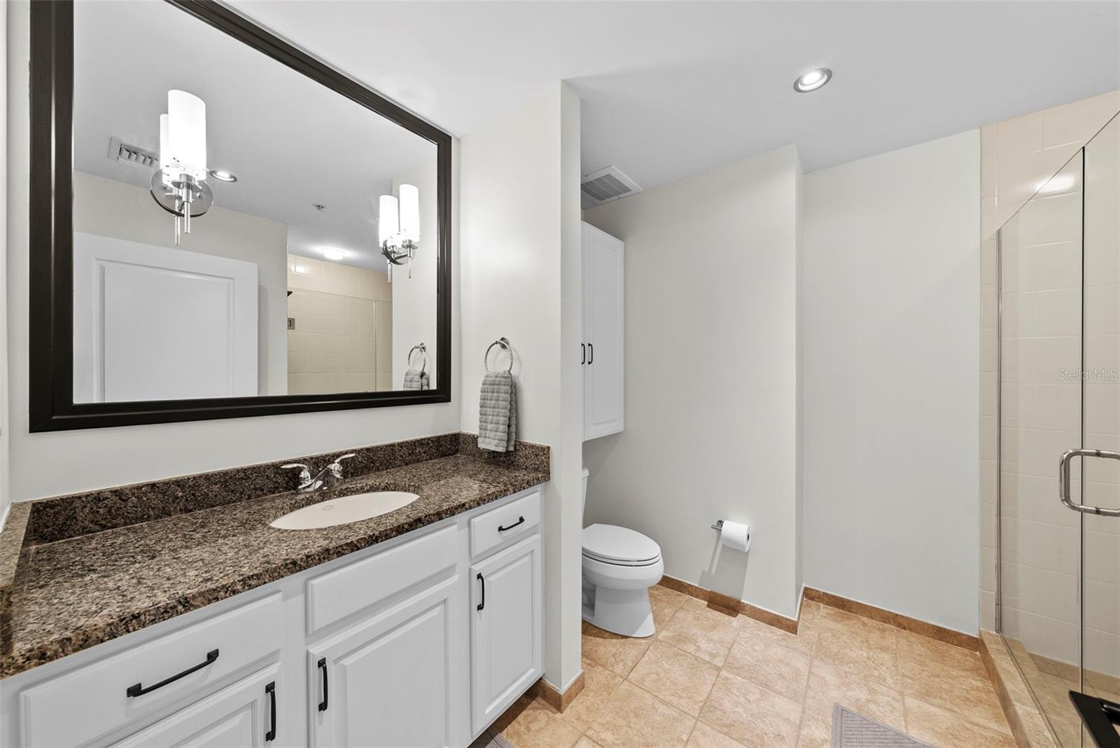 VENTANA A CONDO - Residential