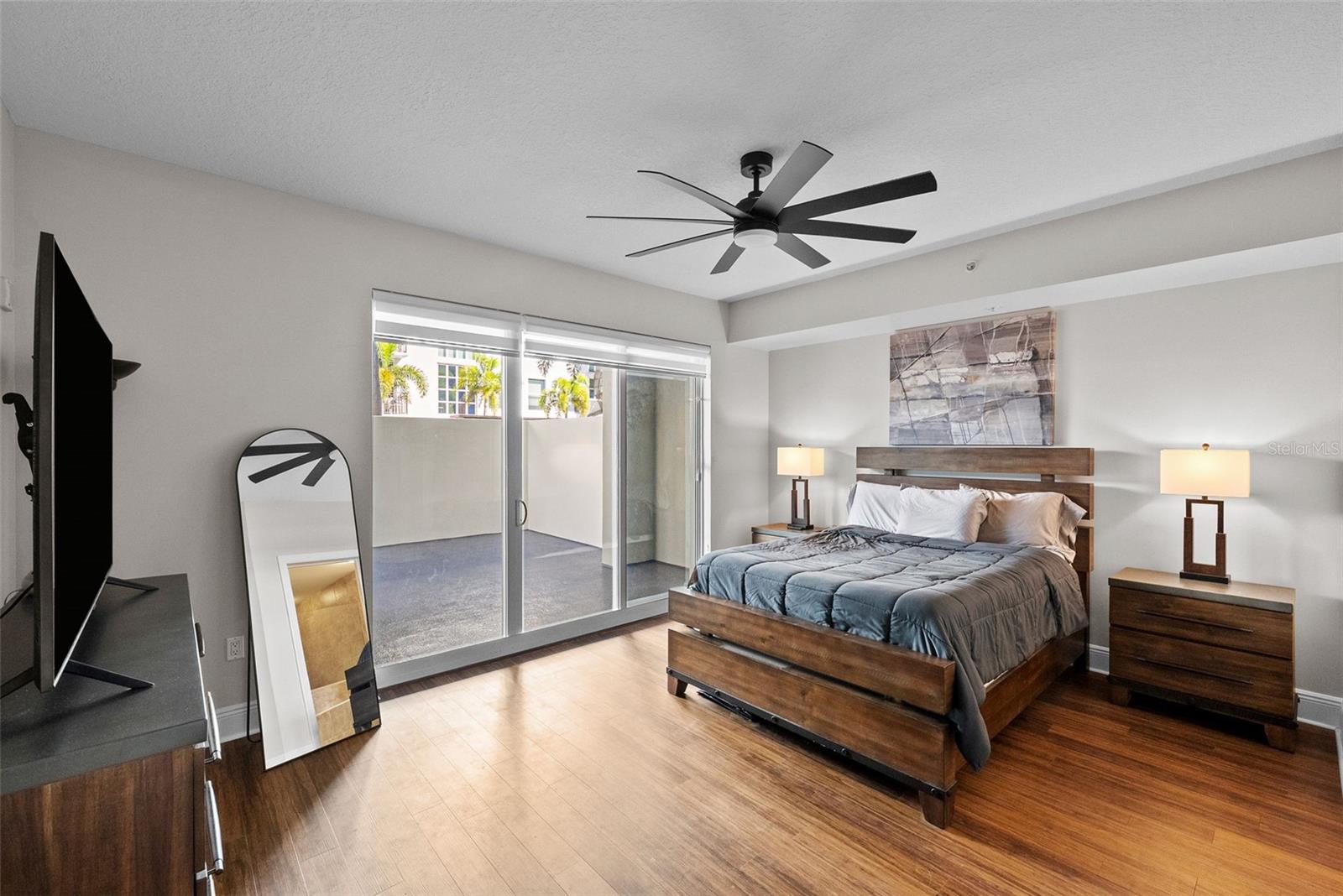 VENTANA A CONDO - Residential