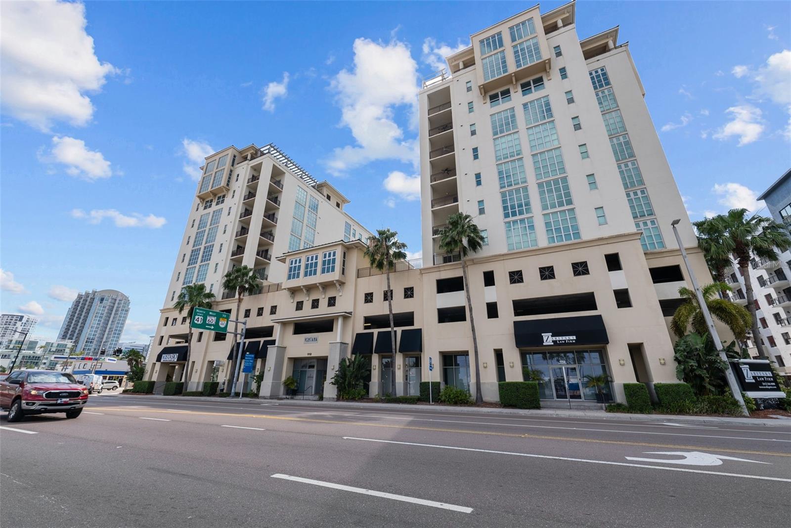 VENTANA A CONDO - Residential