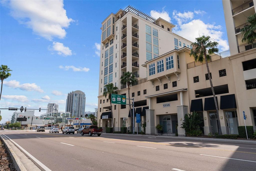 Photo of 1238 E Kennedy Boulevard #402, Tampa, FL 33602 (MLS # TB8436605)